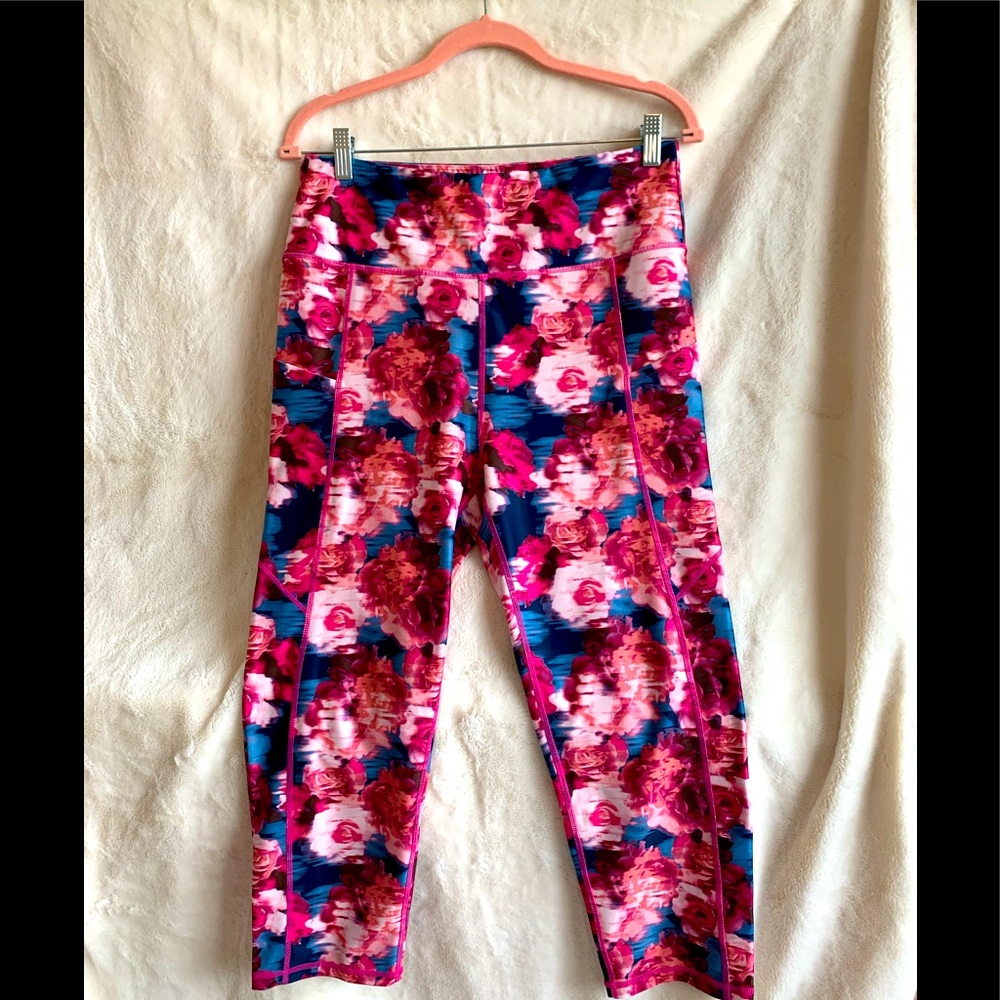 Nine West Cropped Leggings-Large/Never worn.